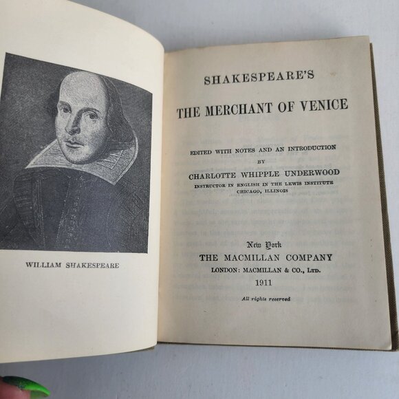 SHAKESPEAR’S The Merchant Of Venice 1911 Pocket Book please read - Picture 6 of 12